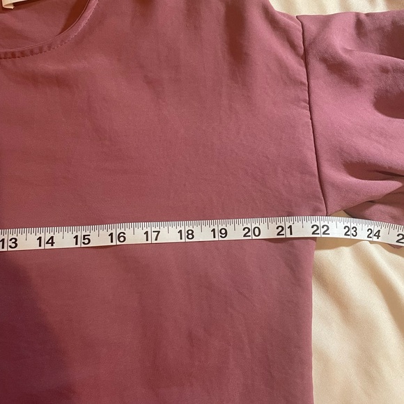 Elegant‎ Mauve Ruffle Sleeve Top - Picture 7 of 9